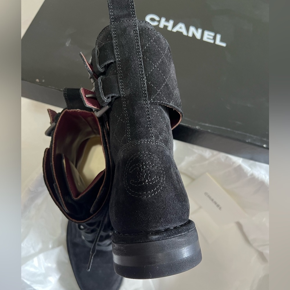 CHANEL Quilted Suede Combat Boots – Black Lace Up - Picture 16 of 17